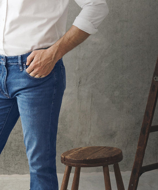 What Does a Men’s Pants Rise Mean and How Do You Measure It?
